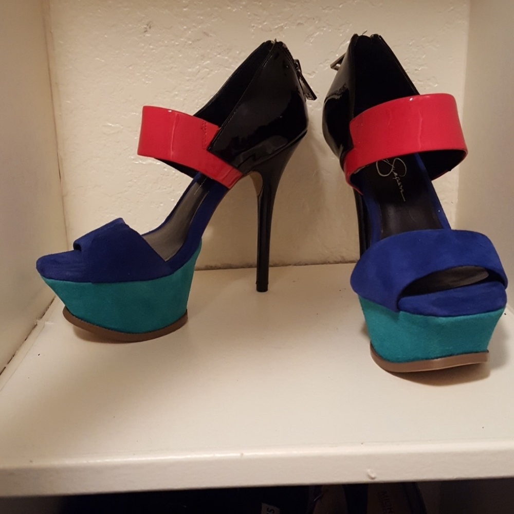 ✔🎁PRICE DROP!!🎁Jessica Simpson Color Block Pumps